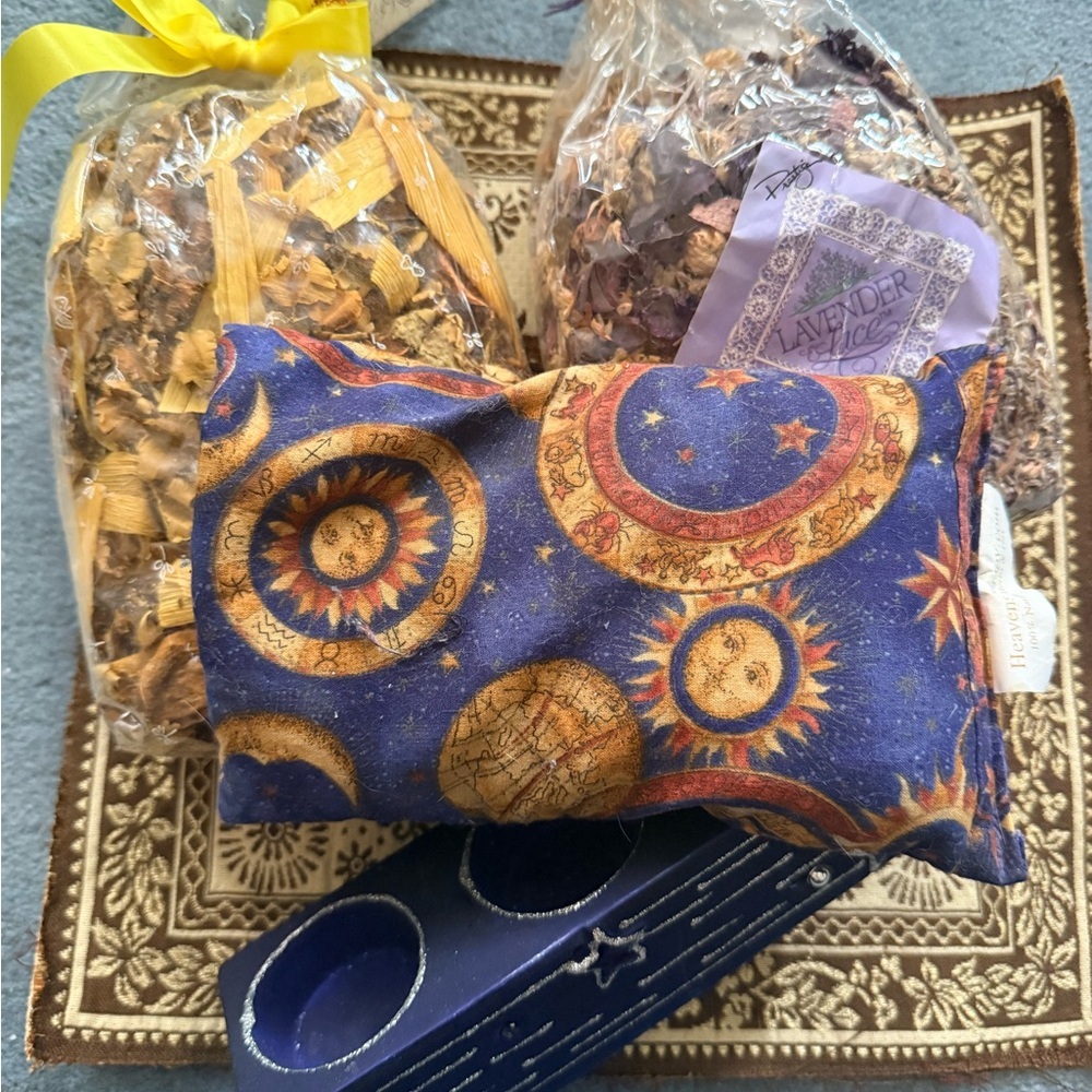 Celestial Themed Aromatherapy Set